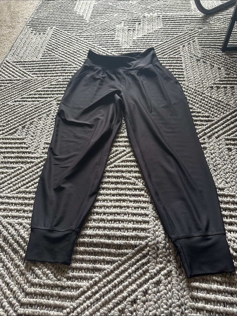 Old Navy Black High-Rise Active Jogger Pants